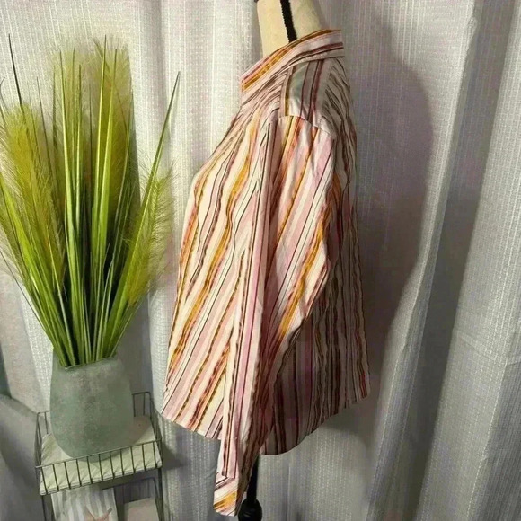 Chicos Women’s 3 US XL Pink Gold Shimmer Striped Long Sleeve Button Down Top - Picture 7 of 15